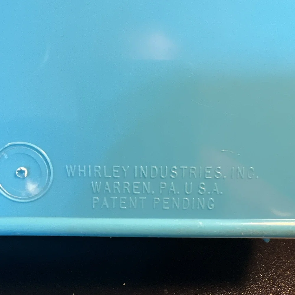 Vintage Burger King Whirley Industries Plastic Teal Lunch Box or Pencil‎ Box
